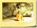 Swamy Jee deep meditation in Siddhar pulippani Cave in Thailand (7)